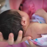 台北经文办主任率团赴泰国合艾市慰问并发放援助金 助力台商灾后重建