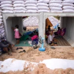 美联储降息后黄金价格上涨 白银触及历史新高