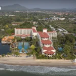 世界银行警告泰国劳动力危机 呼吁加强人工智能技能培训