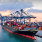 特朗普宣布为波斯湾油轮提供保险 油价企稳