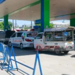 特朗普推迟袭击伊朗电力设施计划 WTI 油价暴跌逾 10%