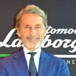 日本政府通过高中免费教育法案