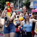 前总理他信假释申请文件已提交，律师：若获批将于5月11日出狱