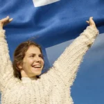 中东 12 国集团敦促伊朗立即停止袭击 保障关键航运通道