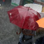 华匡区中餐馆拒收泰铢只收人民币引争议，专家呼吁加强监管