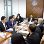 美国众议院通过决议，要求特朗普从伊朗撤军