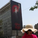 央视画面直击台风“诺鲁”袭击中国南部