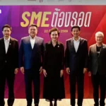 妮娜·皇家竞选活动登陆时代广场，备战《美国达人秀》第21季关键投票