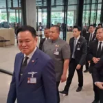 从普吉岛市场到AGT总决赛：认识Nene Royal，泰国青少年歌手兼吉他手