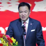 美国“亚伯拉罕·林肯”号航母结束访泰后按计划离境