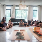 泰国乌森塔维学院学生抗议搬迁 朱拉隆功大学承诺土地将用于公益用途